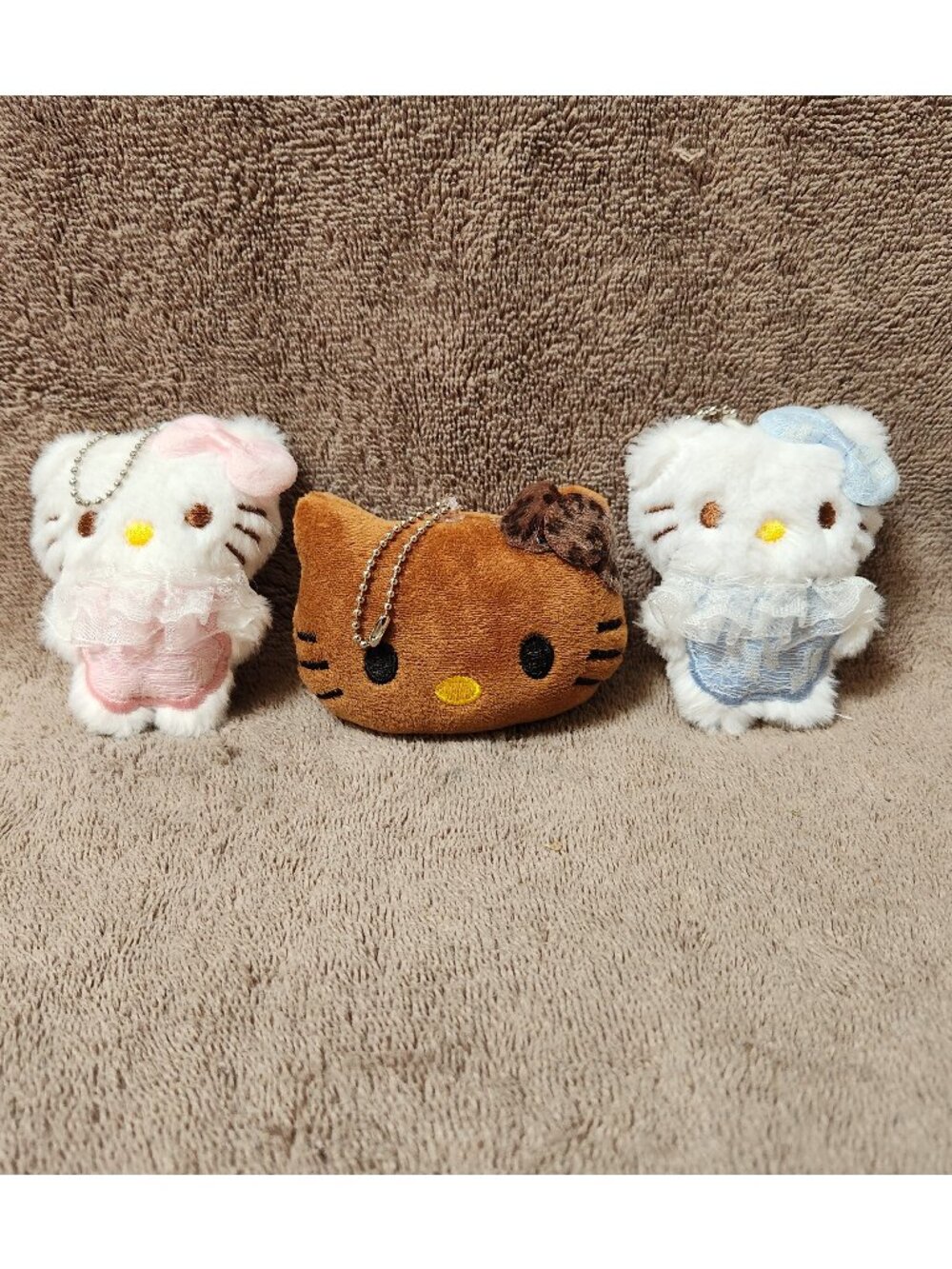 HELLO KITTY - Set of Three (3) Plush Keychains Bag Charms - NEW